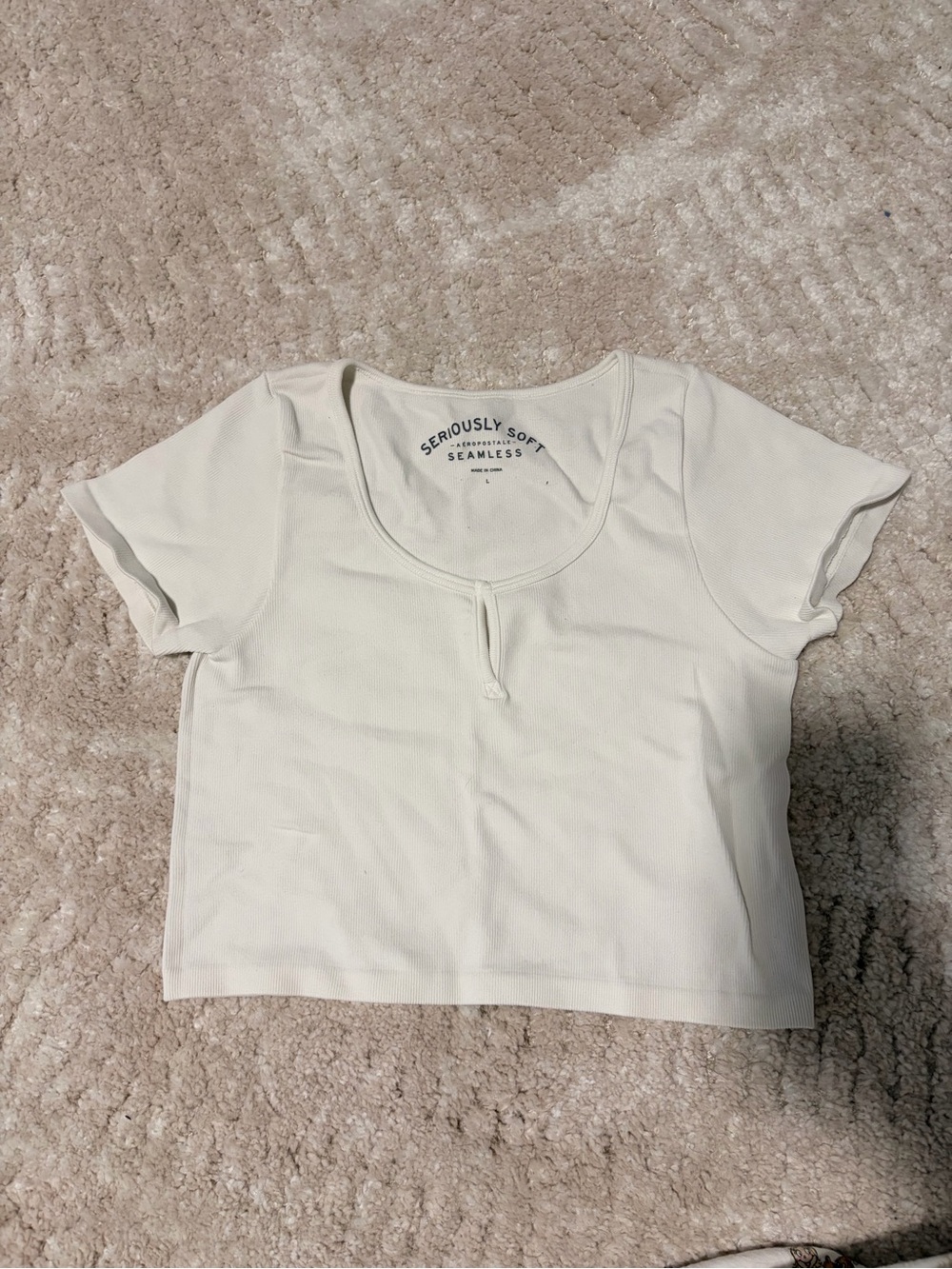 Aeropostale Cream Short Sleeve Seamless Crop Tee